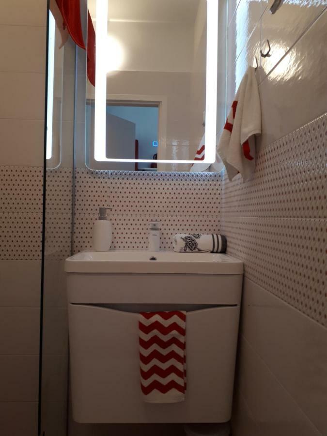 Apartmani Matas Petrcane Exterior photo